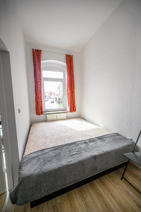 Kleine, Ruhig Gelegene Ferienwohnung In Plauen Exterior foto